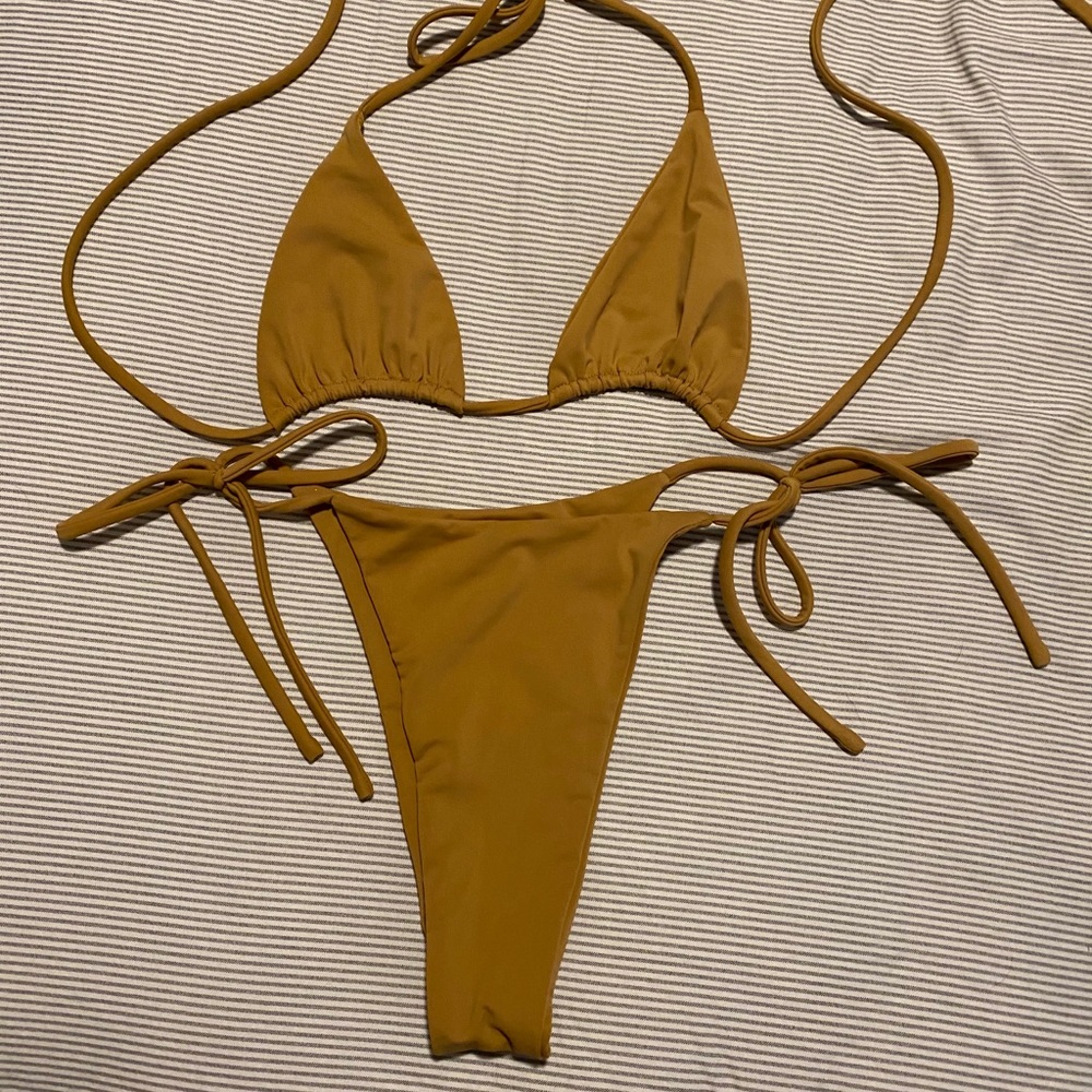 AEXAE gold bikini